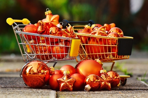 Christmas Shopping Thumbnail