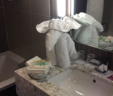 City_Hotel_pic.jpg Thumbnail