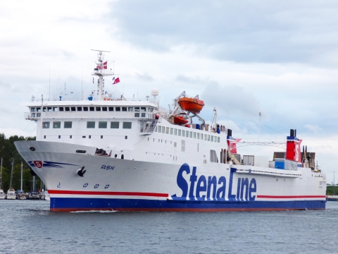 Consumer_ferry.jpg Thumbnail